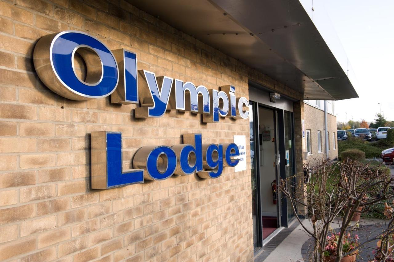 The Olympic Lodge Aylesbury (Buckinghamshire) Exterior foto